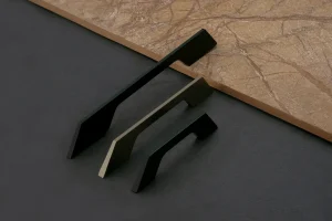 058